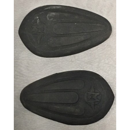 Grippe genoux de réservoir 125/175 Motobécane