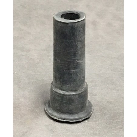 Magneto terminal cap