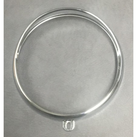 Peaked headlight rim