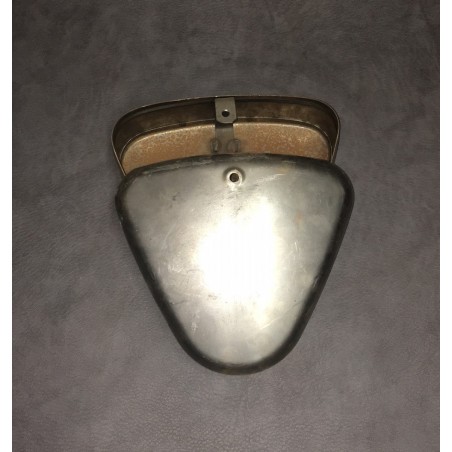 Boîte à outils triangulaire Terrot