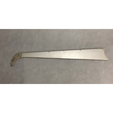 Dollar right rear chain guard