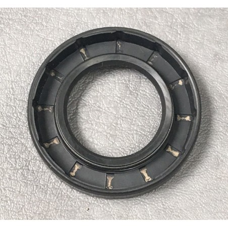 Peugeot SPI oil seal