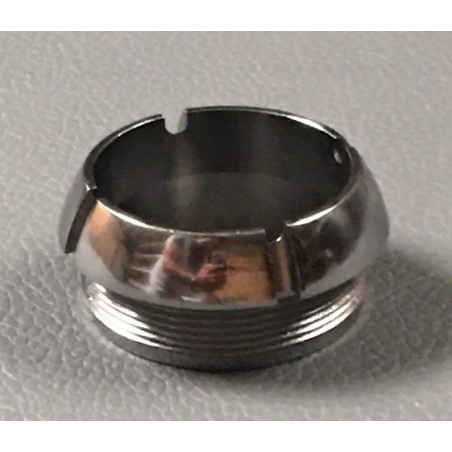 Ecrou d'échappement L4C